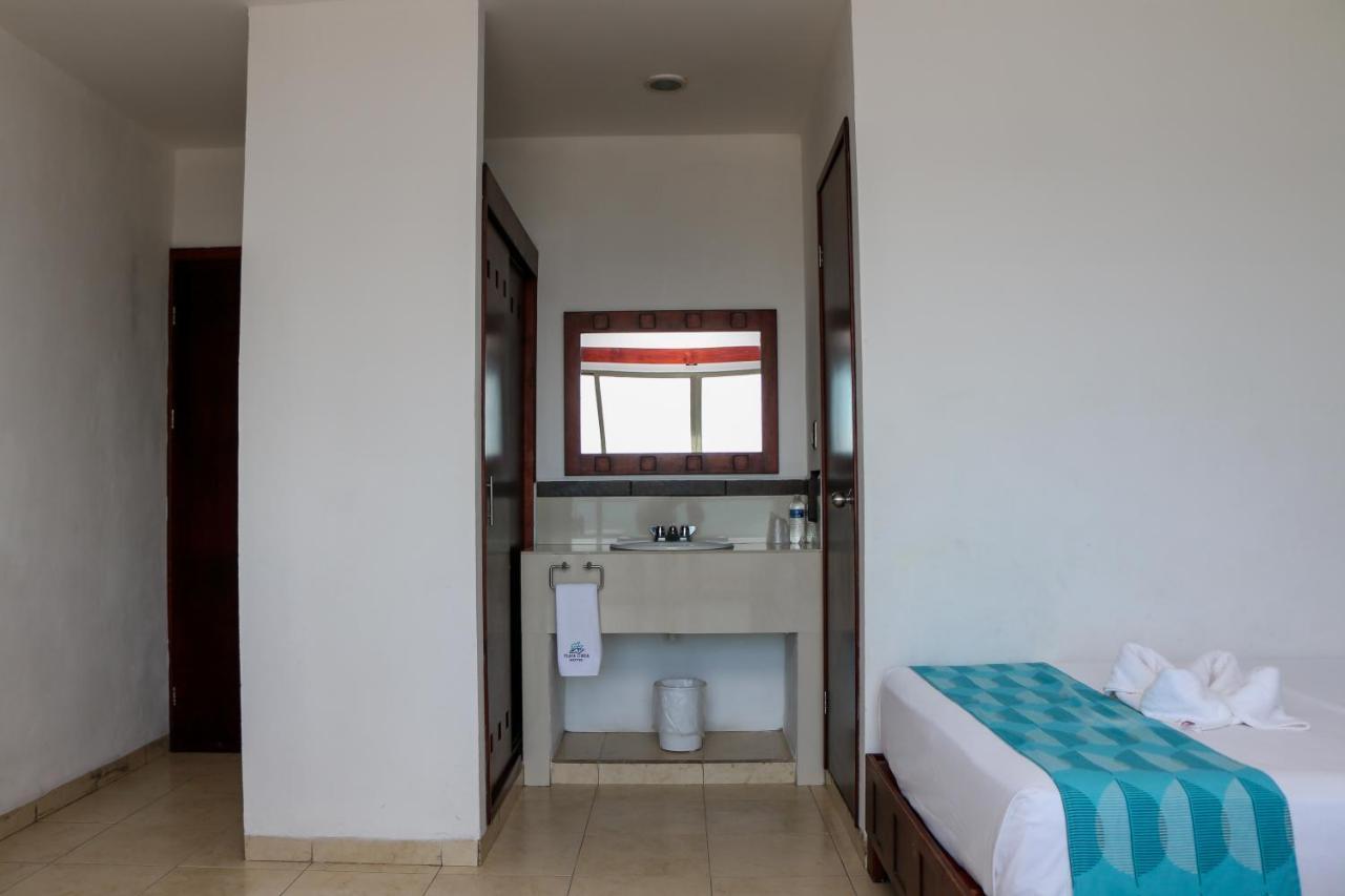 Playa Linda Hotel プログレソ エクステリア 写真